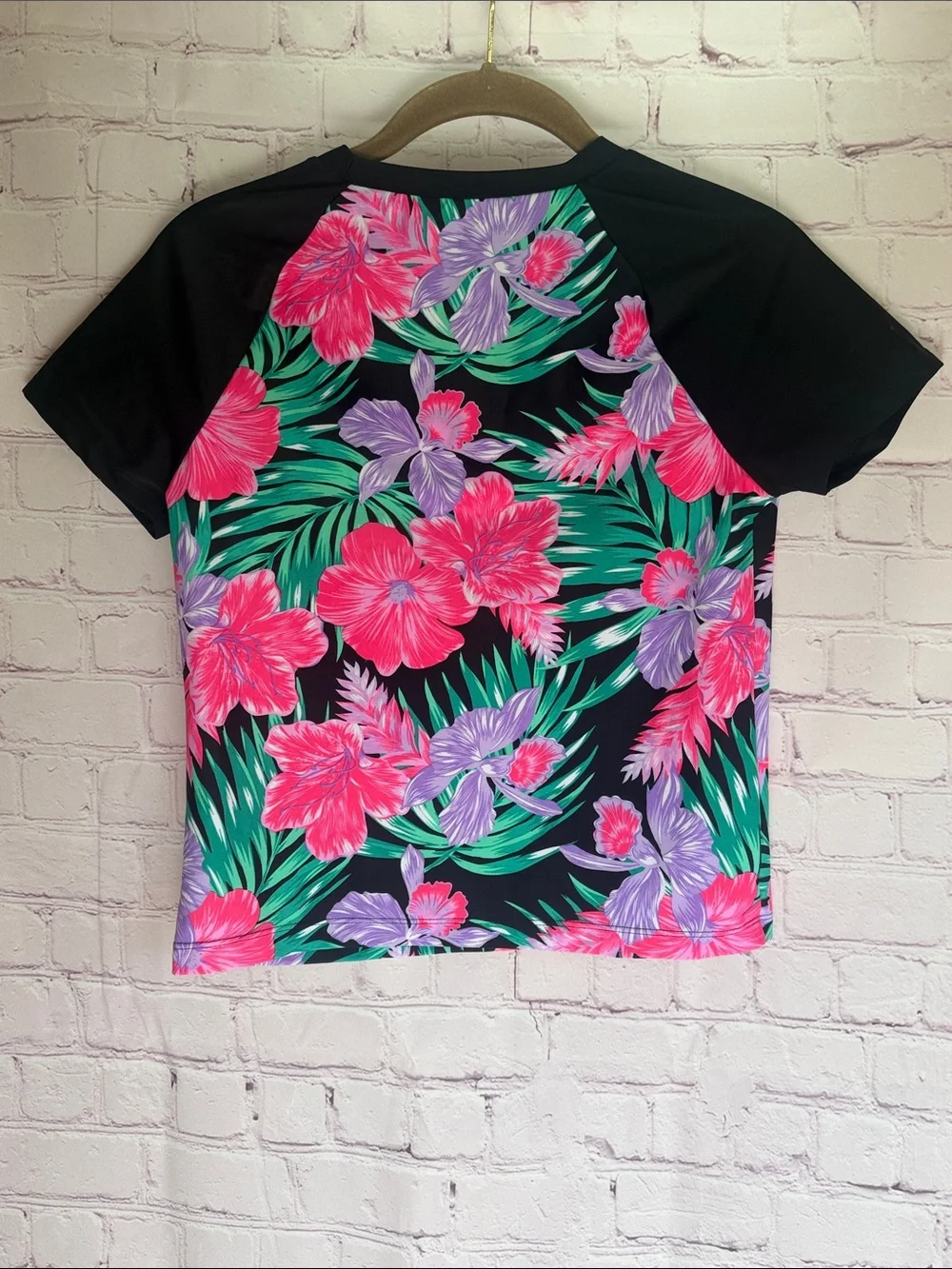 Sugar & Jade Kids Short Sleeve Hawaiian‎ Floral Swim Top - Black, Pink, Purple L